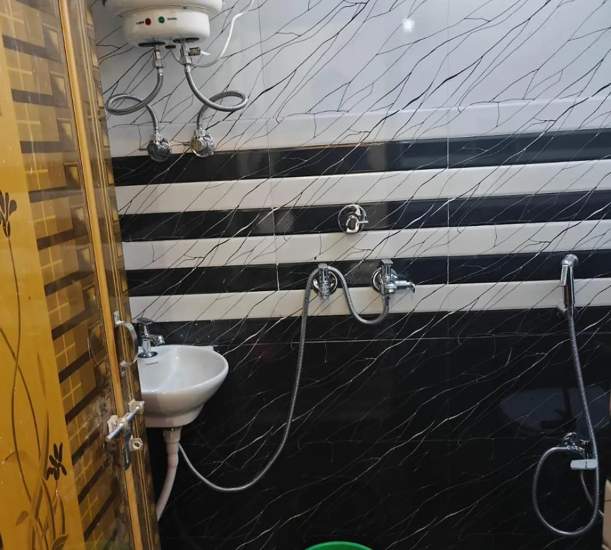 Aparajita Paying Guest House فاراناسي 0*,  الهند
